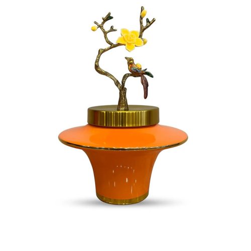 ظرف دکوری چینی نارنجی با درب فلزی برنز و مجسمه پرنده و گل