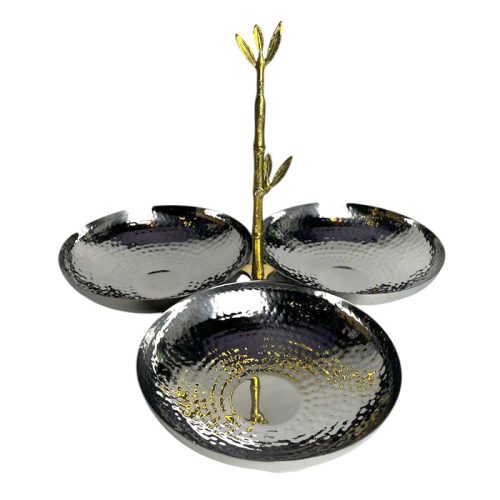 ظرف سرو استیل چکش‌کاری سه‌کاسه با دسته برنجی طرح بامبو، مناسب آجیل و تنقلات، ساخت هند.