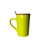 ماگ سرامیکی سبز طرح درخت با قاشق استیل و درب چوبی