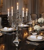 شمعدان ۵ شاخه فلزی نقره‌ای مات دست‌ساز آلومینیوم و نیکل ماهک گالری